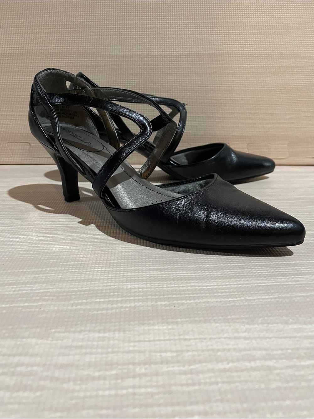 Women's Black Pointed-Toe Crisscross Strappy Heels
